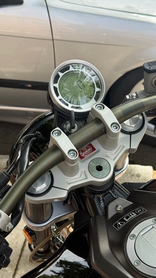 FB Mondial 125cc Naked Negra