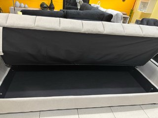 Sofá cama gris/beige con arcón
