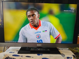Sony Bravia KDL-37EX500 37 Full HD TV