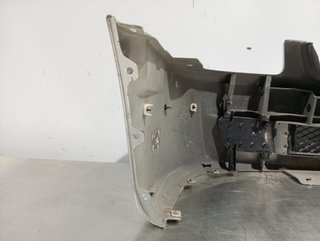 PARAGOLPES DELANTERO MAZDA 323 F/S BERLINA (BJ)