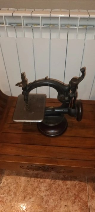 Máquina de coser