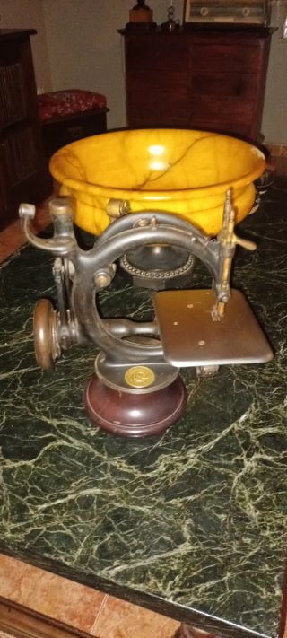 Máquina de coser