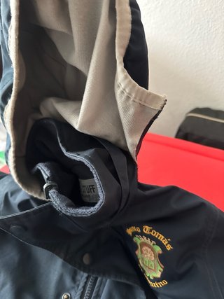 Uniforme Colegio Santo Tomás de Aquino