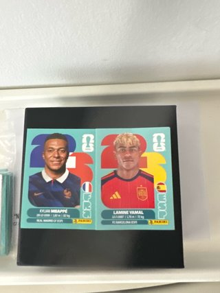 Cromo Panini Mundial Mbappé Yamal