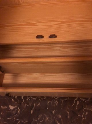 Armario de madera maciza con 2 puertas y 2 cajones