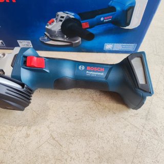 Amoladora Bosch GWS 18V-8 Profesional