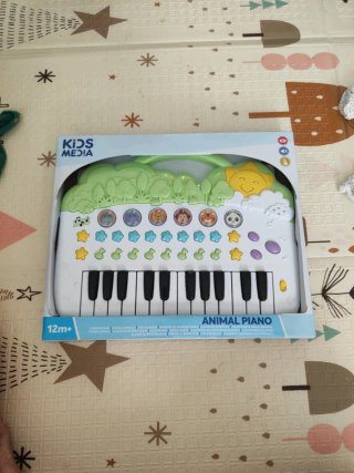 Piano infantil nuevo 12 meses