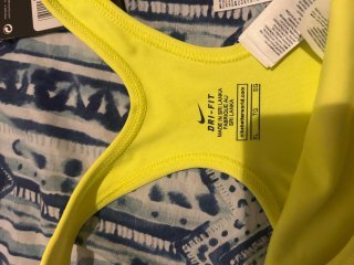 Sujetador deportivo Nike amarillo Talla XL