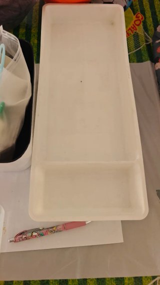 Cajas de organización IKEA (roja y negra)