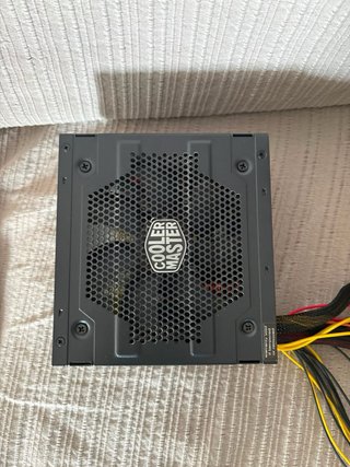 Fuente Alimentación Cooler Master Elite 600W