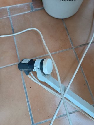 Parabólica y decodificador