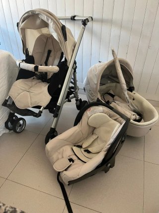 Maxi-Cosi Silla de Coche y Capazo Beige