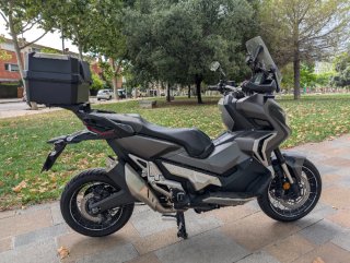 Honda X-ADV 750 Negra/Gris Automática
