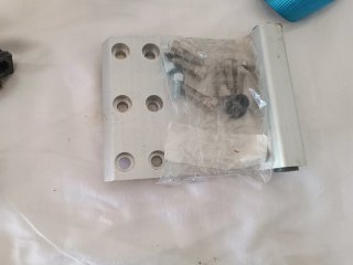 Accesorios y recambios camión,calzos puntal....