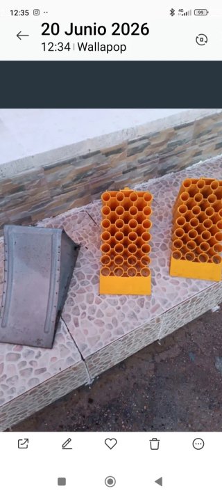 Accesorios y recambios camión,calzos puntal....