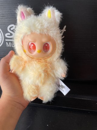 Labubu Peluche Suave
