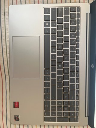 Portátil HP Laptop 15 fc0003ns Plata