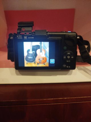 Equipo completo Lumix 2 objetivos,  1 un  zoom