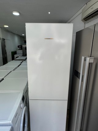 Nevera Liebherr con garantía