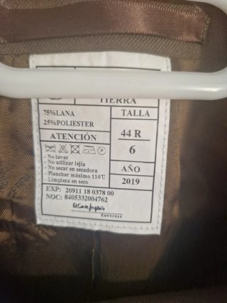 Traje militar beige