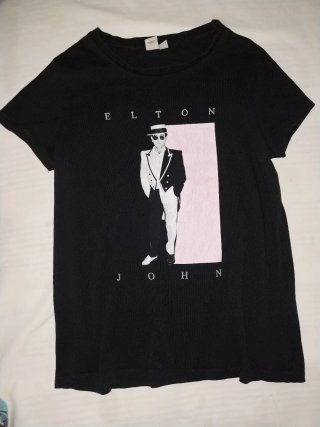 Camiseta Negra Elton John