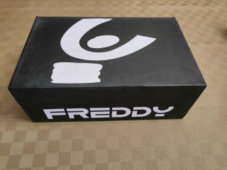 Scarpe sneakers Freddy donna; numero 37