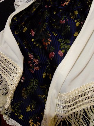 Traje de Baturra Niña