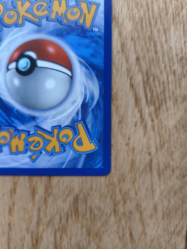 Carta Pokémon Pikachu SWSH020 Near Mint (NM)