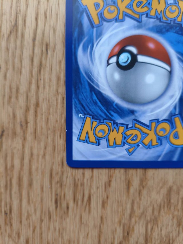 Carta Pokémon Pikachu SWSH020 Near Mint (NM)