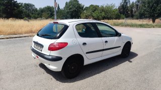 Peugeot 206 2000