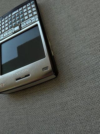 Nokia E61