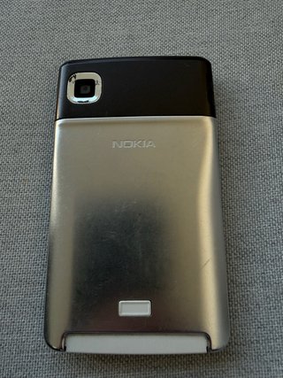 Nokia E61