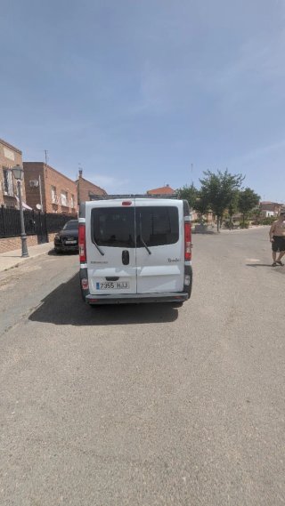 Renault Trafic Passenger L2H1 2.0 dCi 115cv