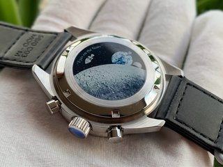 MoonSwatch en acero inoxidable