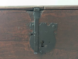 Baúl antiguo madera y metal principios S.XX