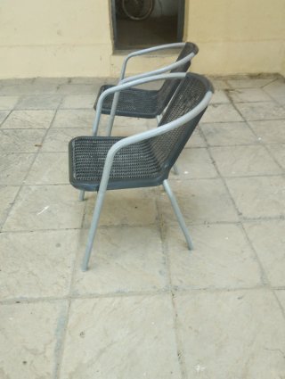 2 Sillas de Exterior Metal y Plástico