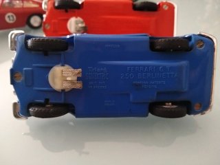 Scalextric Triang Ferrari 250 Azul ROJO VENDIDO