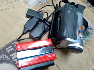 Videocámara JVC Gris con Accesorios