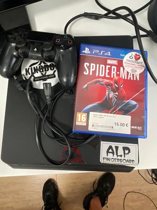 Ps4 Slim 500gb Negra+ spiderman