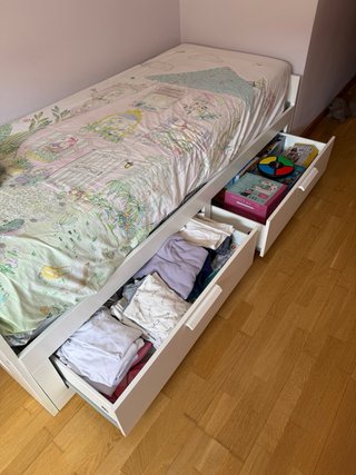 Habitación: Cama nido+escritorio IKEA+ estantería