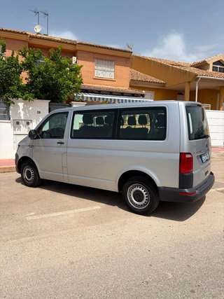 Volkswagen Transporter T6 2016