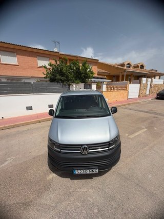 Volkswagen Transporter T6 2016