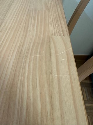 Mesa comedor y 2 sillas madera