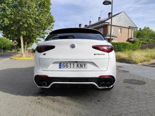 Alfa Romeo Stelvio 2.0 Turbo Q4 gasolina