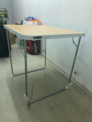 Mesa plegable camping madera y metal