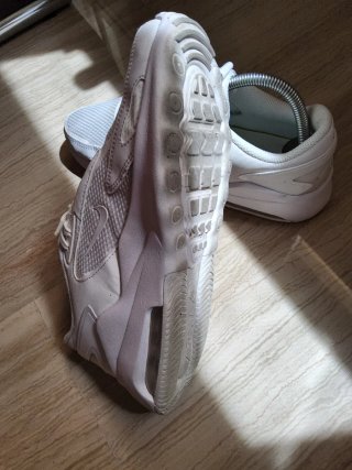 Nike Air Max Bolt Blancas Talla 38.5