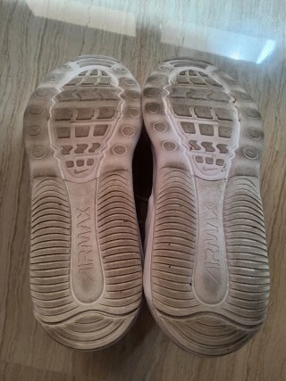 Nike Air Max Bolt Blancas Talla 38.5
