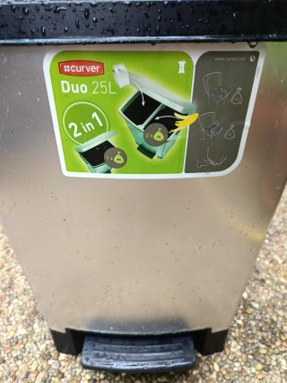 Cubo basura Curver Duo 25L pie