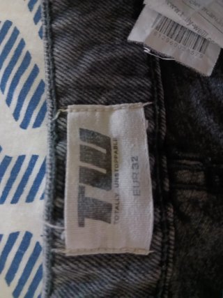 Jeans Tally Weijl grigio scuro con disegni a mano