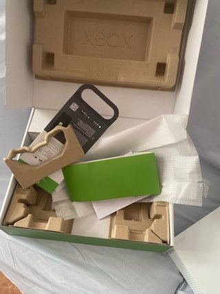 Xbox Series S 512GB SSD Con 4 Mandos y Cableado
